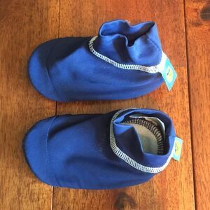 One Step Ahead Baby Toddler XS water socks